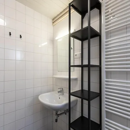 Romantic In Mook, Cleaning Included Holiday home *